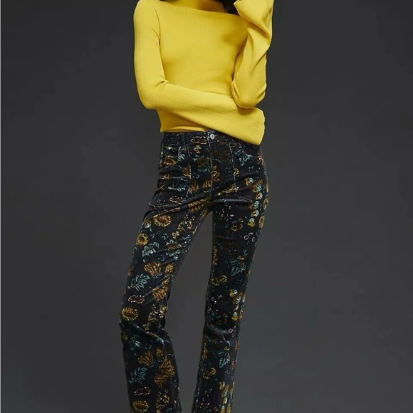 NWT Anthropologie Pilcro Size 23 Icon Flare 
Corduroy Floral pant patch pockets - Picture 7 of 10